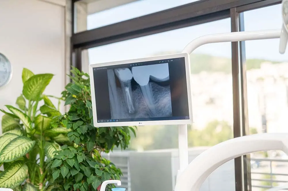 Το Οδοντιατρείο οδοντιατρείο στη Καβάλα